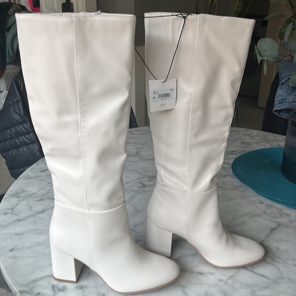 🆕 NWT Altar’d State marianne white ivory chunky heel mid-calf boots size 7 - Picture 2 of 8